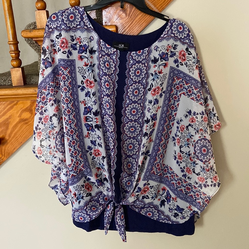 NWT AGB Popover tie front top